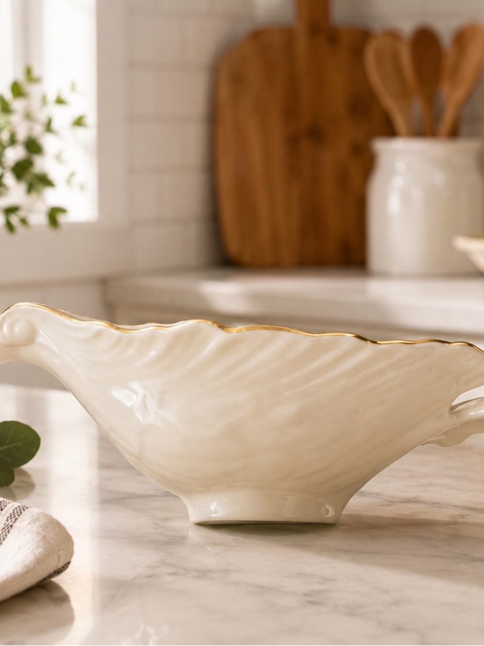 Lenox dove dish